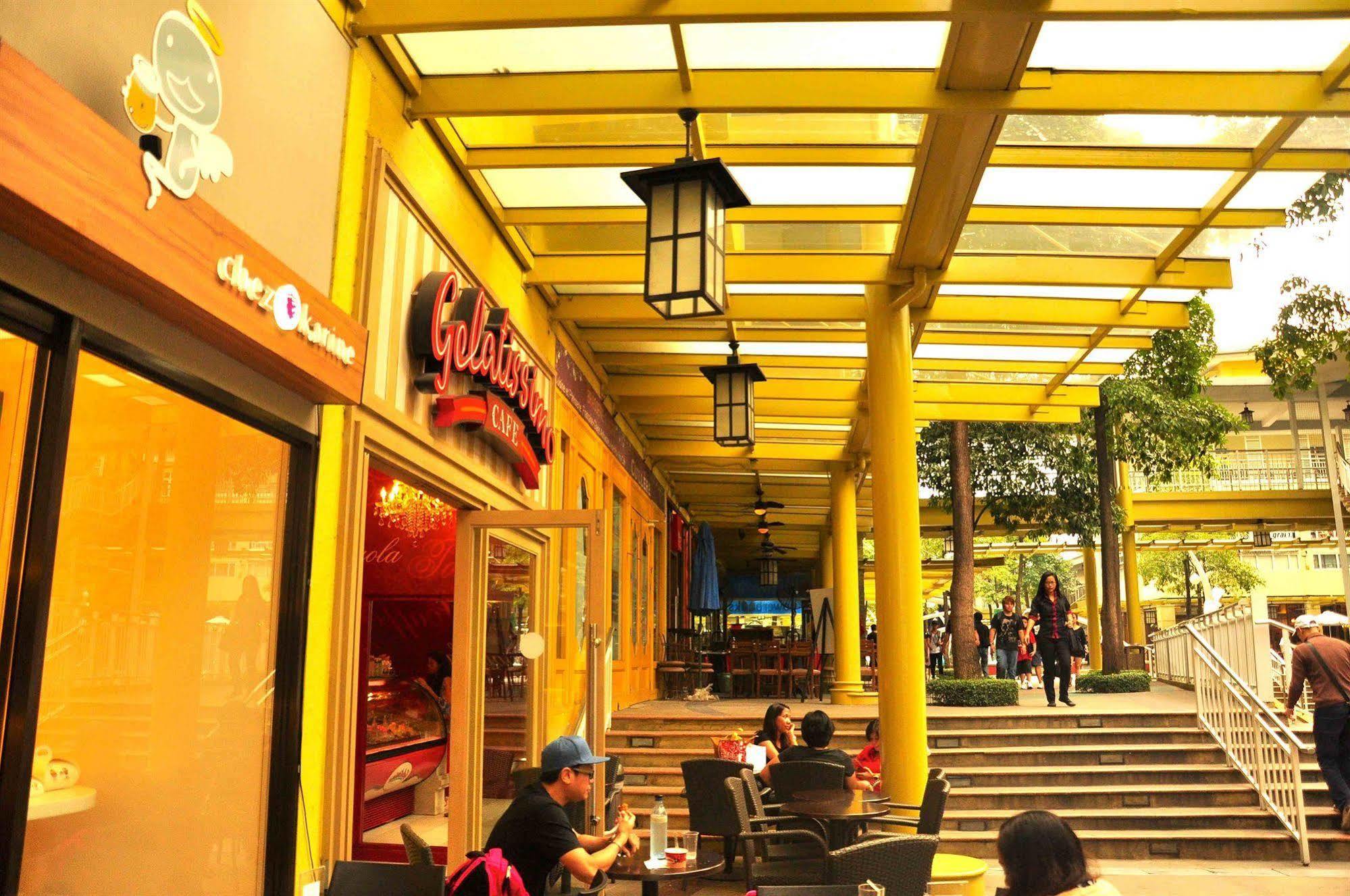 The Fort Budget Hotel- Bonifacio Global City Makati City Exterior foto