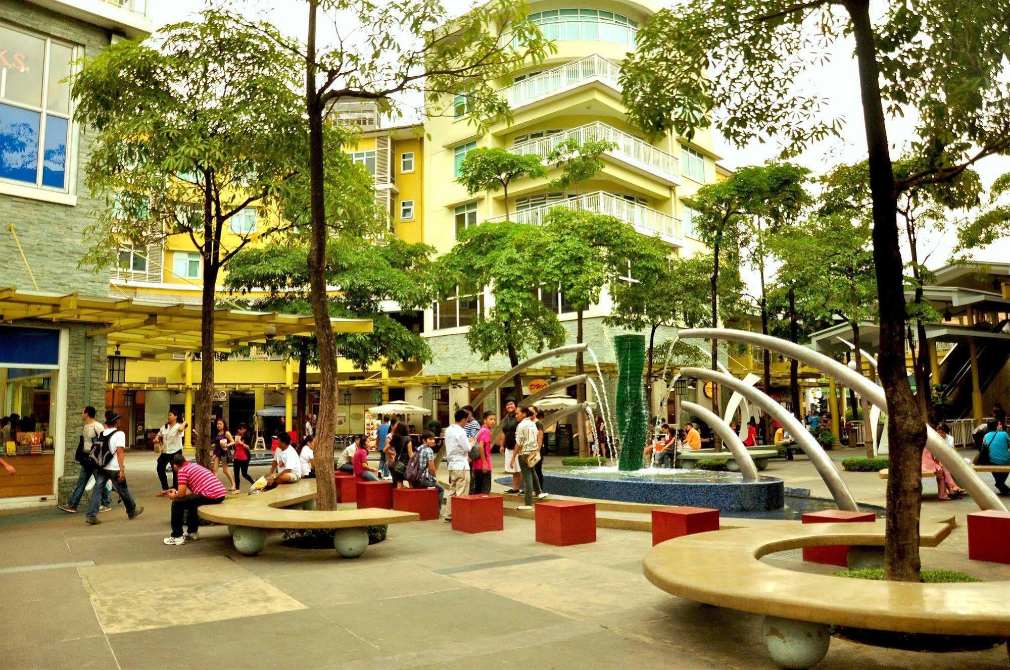 The Fort Budget Hotel- Bonifacio Global City Makati City Exterior foto