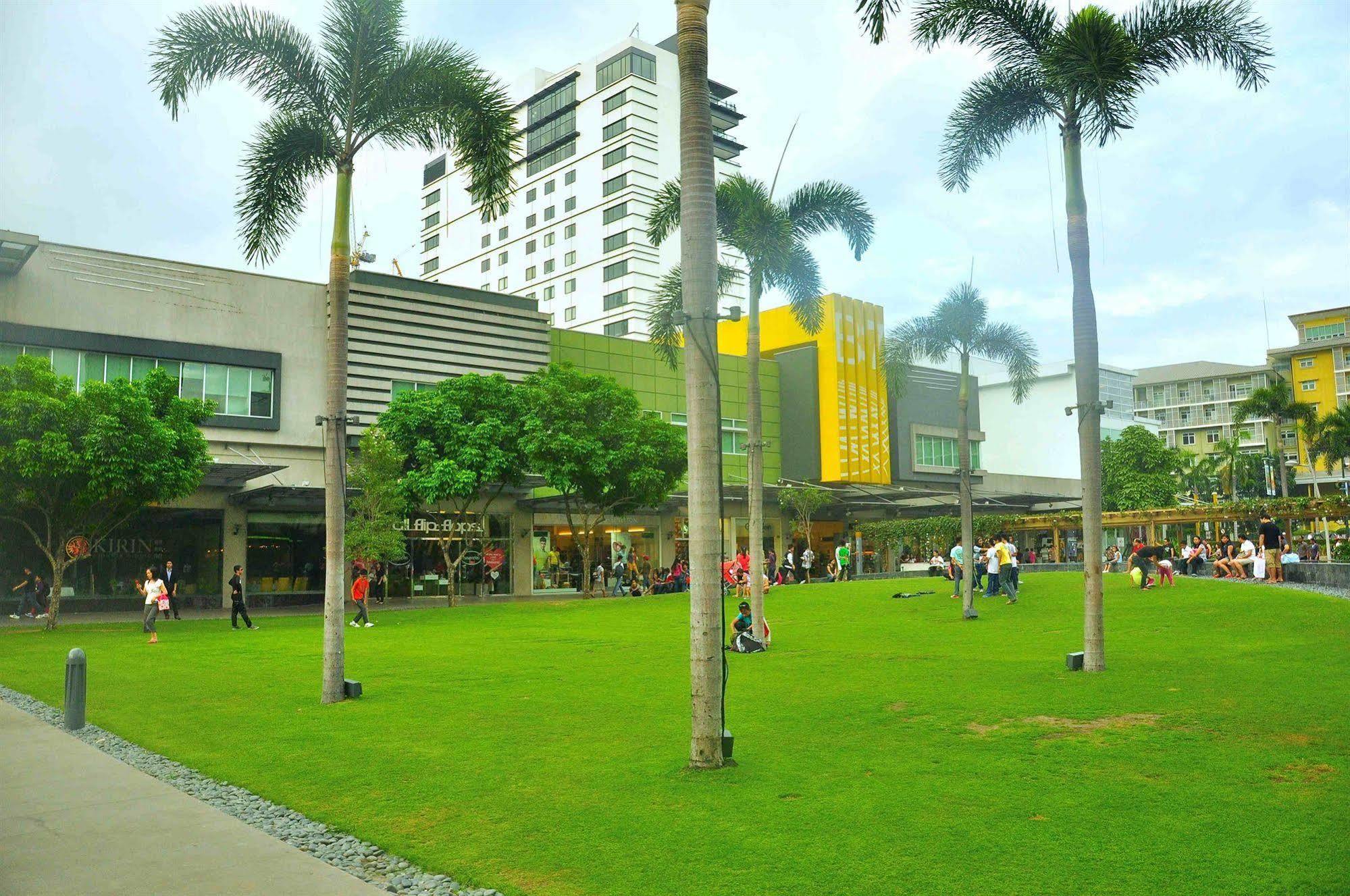 The Fort Budget Hotel- Bonifacio Global City Makati City Exterior foto